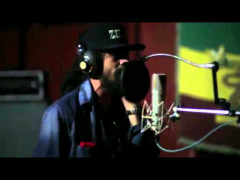 Stephen Marley Ft. Damian Marley   The Notorious B.I.G. - Jah Army