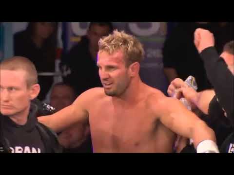 Leg Kick Finishes in Kickboxing and Muay Thai