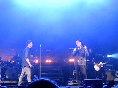 Matthew Morrison - This I Promise You with JC Chasez 2 (Hammersmith Apollo, London UK)