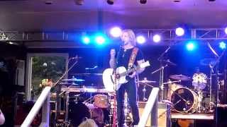 Craig Wayne Boyd "My Baby's Got a Smile On Her Face"