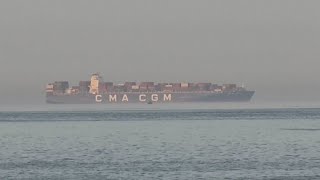 White House: Trump, national security team discuss Iran offer to reopen Strait of Hormuz