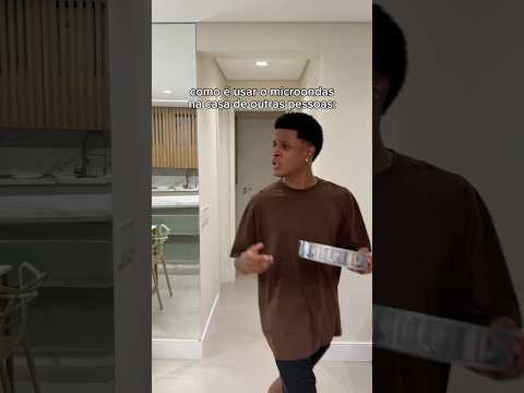 como é usar o microondas na casa de outras pessoas