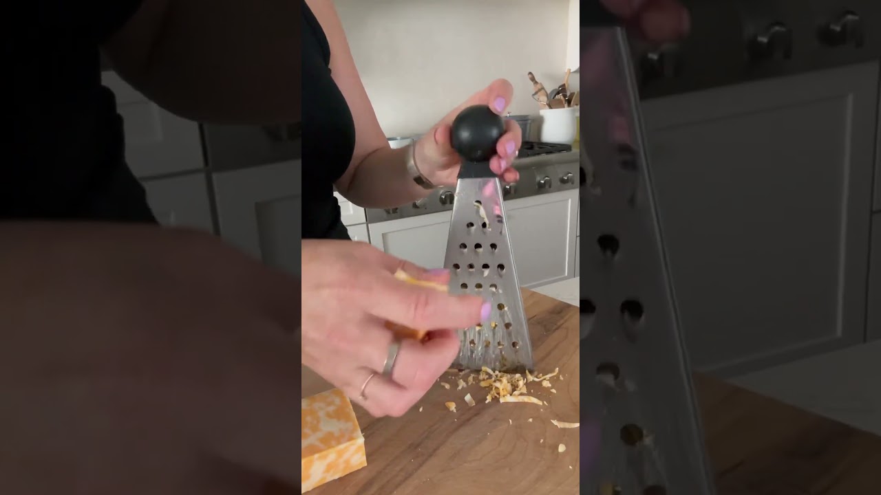 Smoky Bacon Macaroni and Cheese (The Fancy Kind)