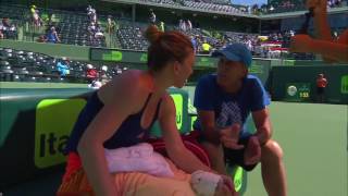 On-Court Coaching: Simona Halep and Darren Cahill (2017 Miami Open Quarterfinals)