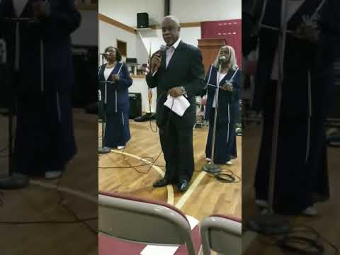 Rev. Andrew Cheairs and the SongBirds