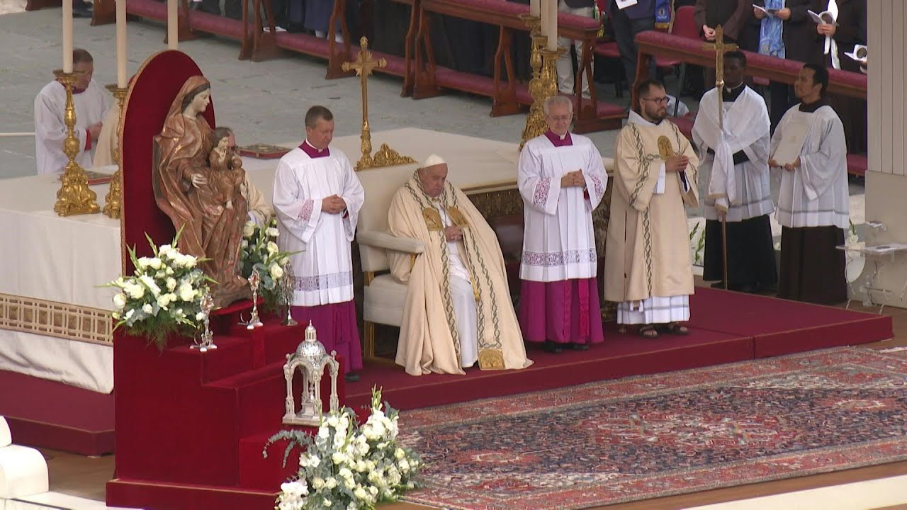 Papa Francisco proclama 14 novos santos | AFP