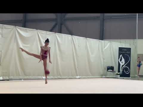 Olivia Nguyen - Novice - Ball 🥇- Western Championships 2022