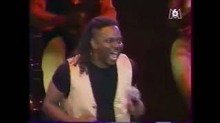 Earth Wind and fire - Revolution (Live Hollywood 1997)