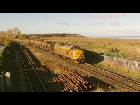 Bagillt 14.11.2014 - Network Rail Class 37 97 97303 & 97304 on RHTT - Flint Holywell