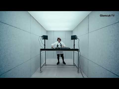 GLAMCULT TV and FILMMAKER / BODY MUSICK