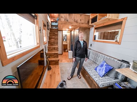 She Retired & Downsized into a Beautiful Tiny House