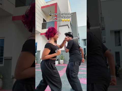 Self Defense 101😆