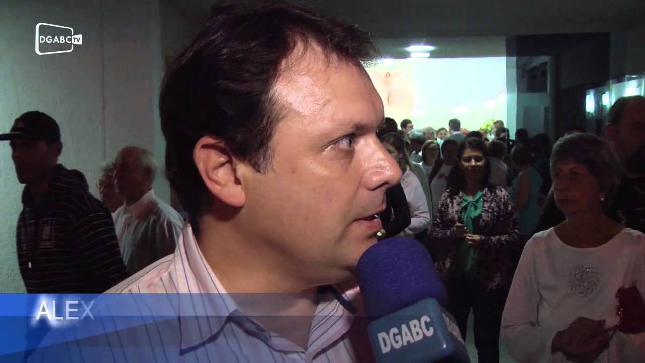 Missa de sétimo dia da dentista é marcada por sentimento de impunidade