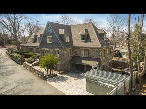 9 Galloupes Point Rd, Swampscott MA - Presented by Team Toner - Tel 781-704-6592