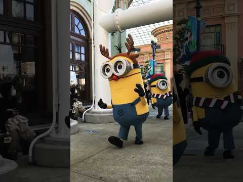 Minions at Universal Studios Japan #minions #banana #usj #shorts