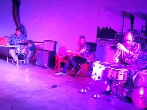 Sandy Ewen / Damon Smith / Chris Cogburn - No Idea Trio part 1