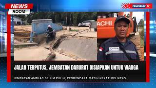 Jembatan Amblas, Pengendara Motor Masih Nekat Melintas