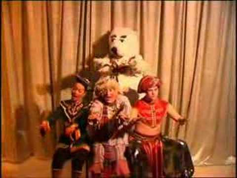 steve ace its behind you