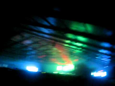 Paul van Dyk Live @ Coachella 2011: "On Off" (Cirez D)