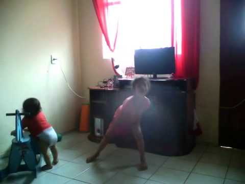 MINHA SOBRINHA novinha 6 anos dançando funk 