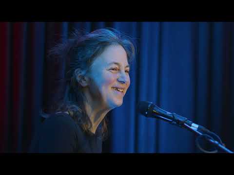 Azoy Lang (Beyle Schaechter-Gottesman) by  Sandra Hollstein Michel Watzinger Johannes Gräßer