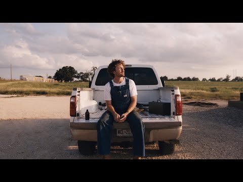 Briscoe - Roughnecks (Official Video)