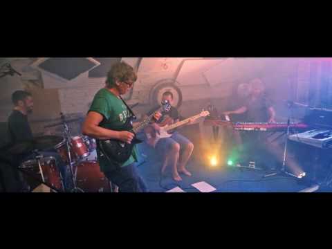 STONEFIELDS – Lost the view