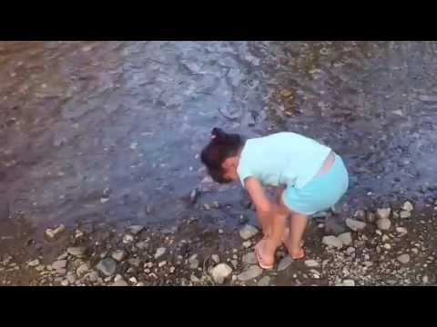 Distractie aproape de cascada Moceris din Judetul Caras-Severin