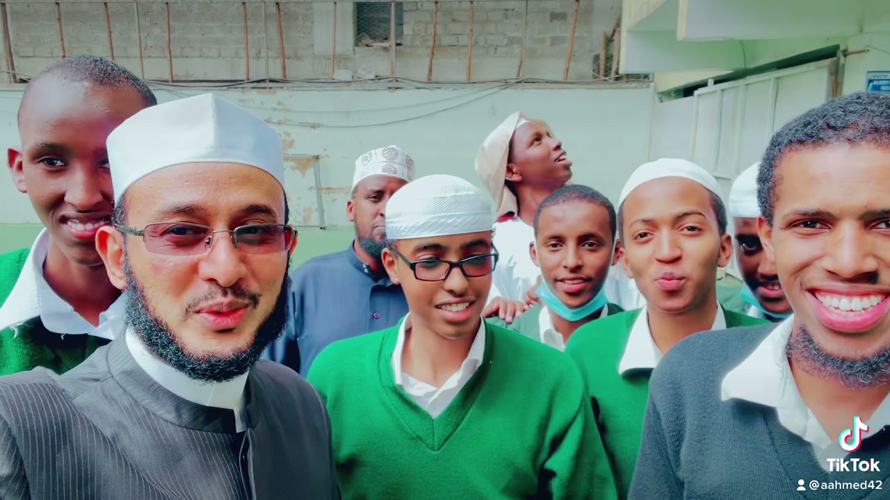 Booqasho Madarasda Boqolsoon Iyo Lakulkii Ardayda Allah Xifdiyo