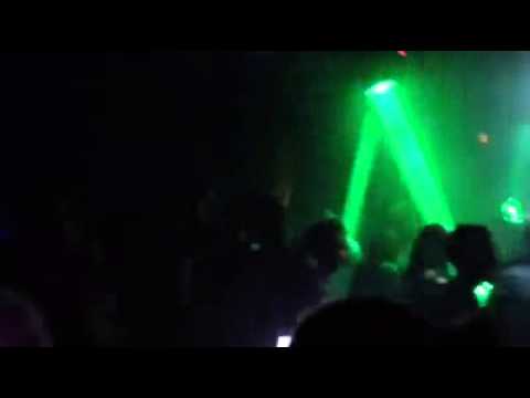 I'M ON FIRE by KRIIS WIDE... Le nouveau son qui tabasse !! Aux COULISSES Perpignan