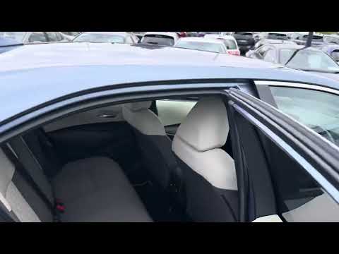 Toyota Corolla 1.8 Hybrid Luna Sport 4dr - Image 2
