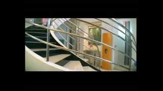 dil nashe mein choor hai