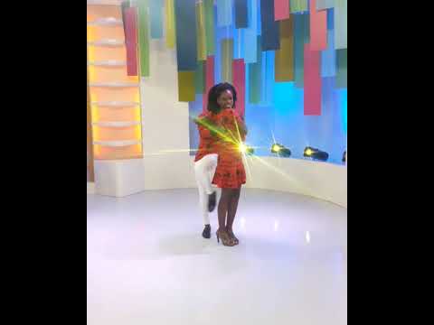 Semba performance by Ary & Maura, from Angola