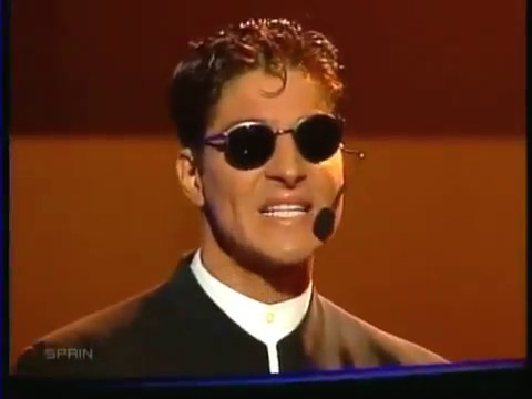 Serafín Zubiri - Colgado de un Sueño (directo Eurovisión)