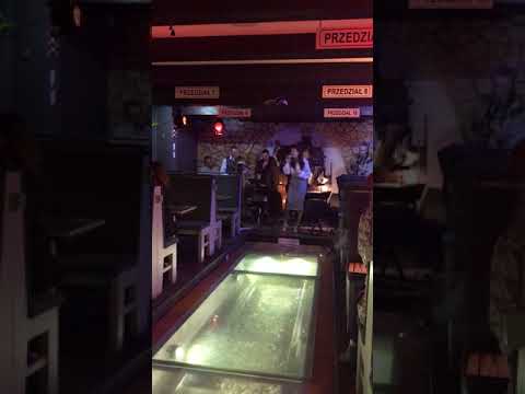 KONCERT ZESPOŁU HOLEVIATERS W PIZZERII JAKO