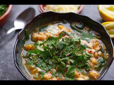 How to Make Spinach and Chickpea Soup