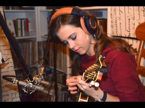 Back Home Again in Indiana -- David Naiditch, Sierra Hull, Stuart Duncan, Jake Workman