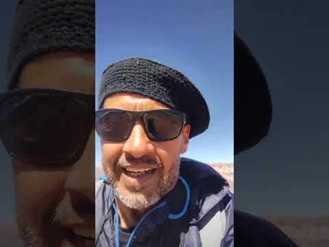 El hornocal  y sus cerros multicolores