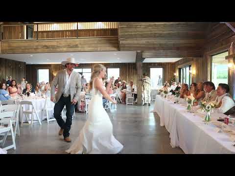 Best Father Daughter Surprise Dance! Had everyone stunned