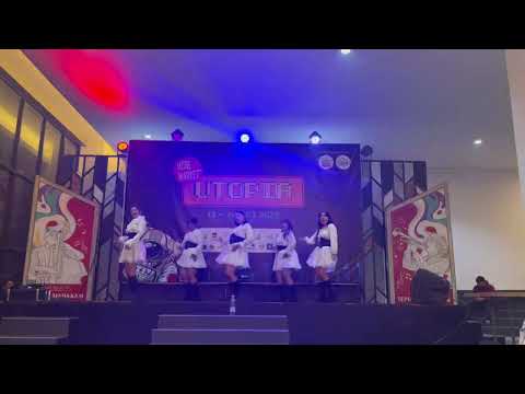 RED VELVET (레드벨벳) - FEEL MY RHYTHM DANCE COVER BY WHITE VELVET @ Big Mall Samarinda