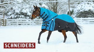ARMORFlex® Fitted V-Free® Turnout Horse Blankets - Schneider Saddlery