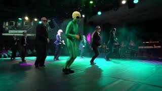 Rock + Dance 2022 - Black Suits Coming / Nod Ya Head (Will Smith)