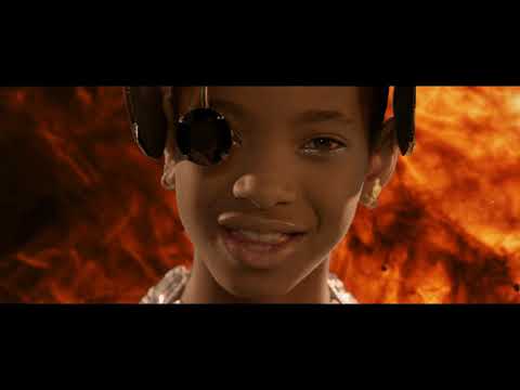 Willow Smith - Fireball (feat. Nicki Minaj) [Official HD Video]