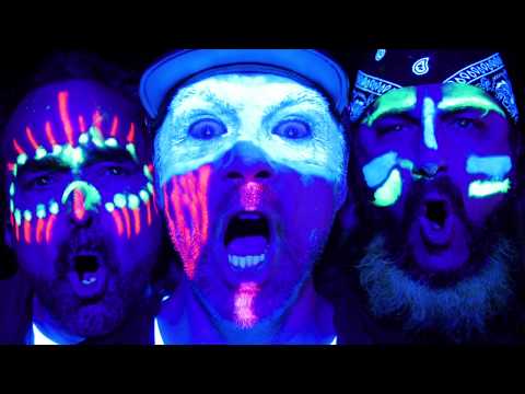 Flying Colors - More (Official Video) online metal music video by FLYING COLORS