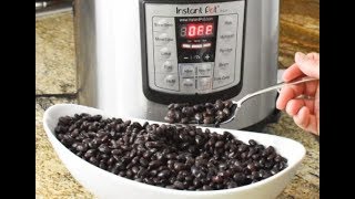 Instant Pot Black Beans - No soaking required!