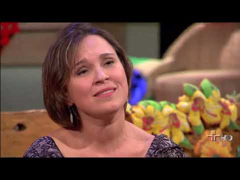 Lucila Novaes canta "Atrás da Porta" de Chico Buarque | Sr. Brasil