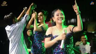 Download lagu ORANG BIASA - SINKAXUN - BLMUSIK LIVE IN TAMBALUNG mp3