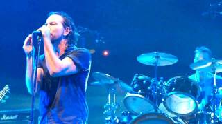 Pearl Jam 10.31.09 Spectrum Philly 4 - Halloween - Outta My Mind