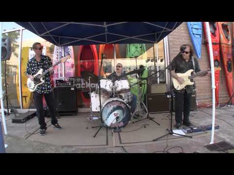 Tsunami Of Sound performs a version of 'Kawanga'