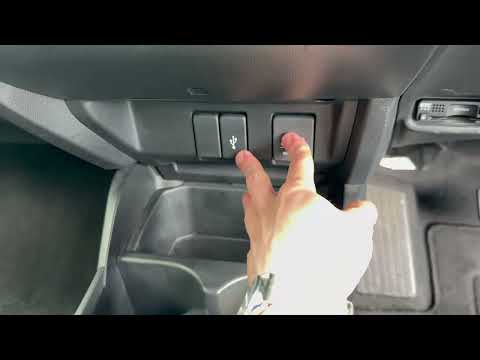 Honda Fit 1.5 HYBRID AUTO - LOW KMS - Image 2